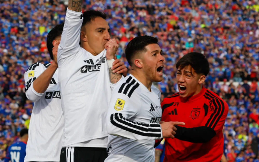 Colo Colo dio un golpe de autoridad en la Liga de Primera tras derribar a la U