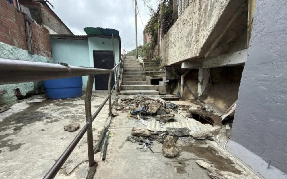 Gobierno de Venezuela activó protocolos para atender afectaciones ante fuertes lluvias